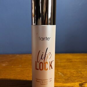 Tarte Life Lock Setting Spray with Silver Cap